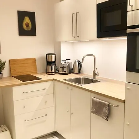 Gemuetliche Sanierte 1 Mit Privatem Parkplatz Im Zentrum Kiel