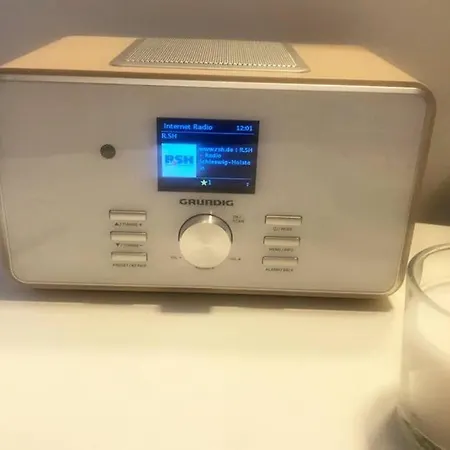 Daire Gemuetliche Sanierte 1 Mit Privatem Parkplatz Im Zentrum Kiel