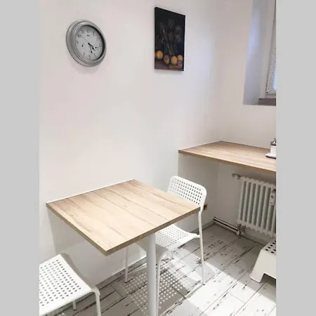 Gemuetliche Sanierte 1 Mit Privatem Parkplatz Im Zentrum Daire *